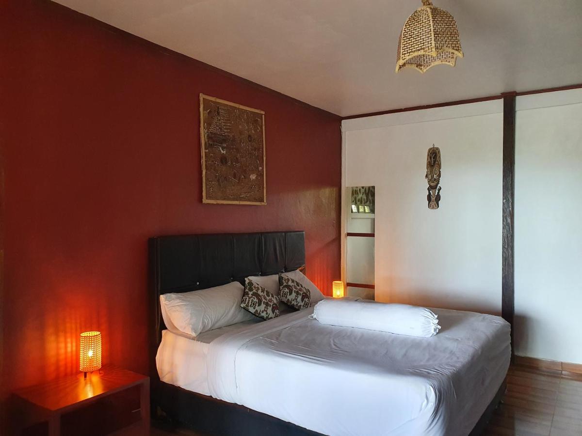 Amban Beach House Manokwari Eksteriør billede