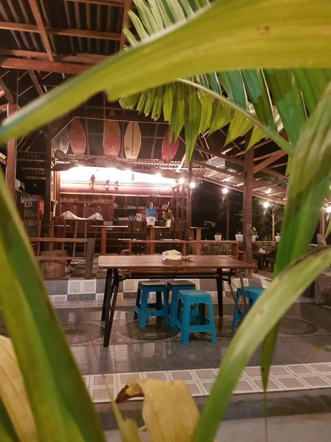 Amban Beach House Manokwari Eksteriør billede